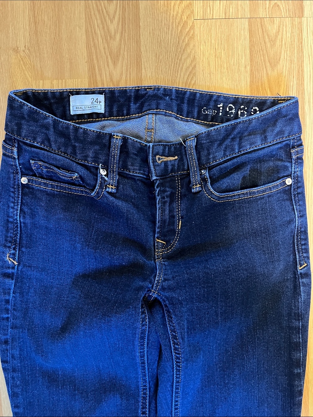 GAP Women's Deep Blue Straight Leg Jeans